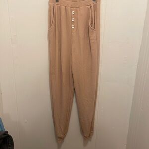 NWT Dippin’ Daisy Comfy Pants